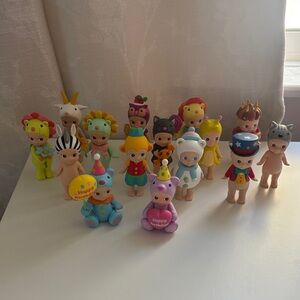 All 15 Sonny Angels Photographed Sold Together